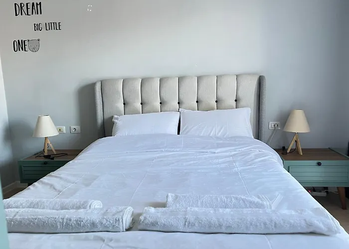 Kei Don Bosco 公寓 地拉那